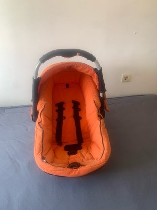 Silla de coche bebé naranja