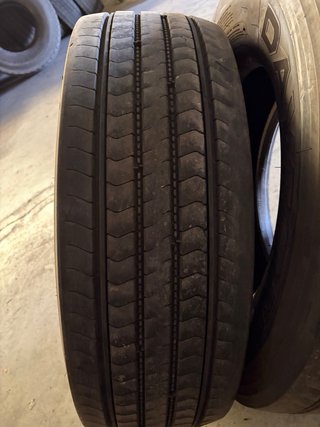 2 Neumáticos DAYTON D500S 315/70R22.5