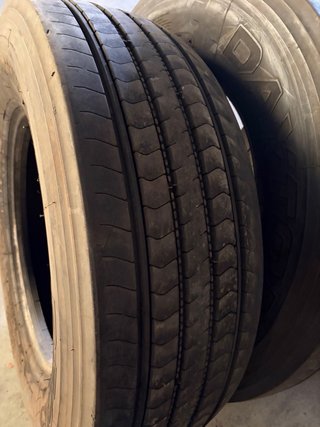 2 Neumáticos DAYTON D500S 315/70R22.5