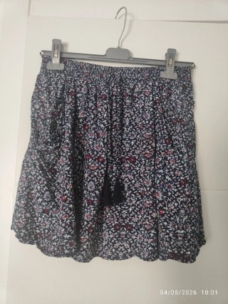 Falda corta estampada