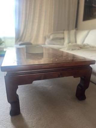 Mesa de centro madera maciza antigua