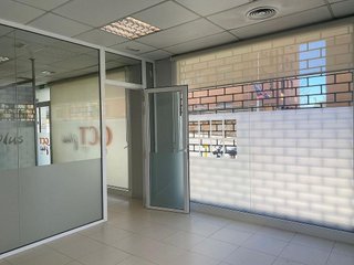 Local comercial en alquiler en Eixample Sud – Migdia en Girona