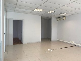 Local comercial en alquiler en Eixample Sud – Migdia en Girona