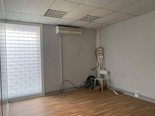 Local comercial en alquiler en Eixample Sud – Migdia en Girona