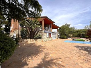 Chalet en alquiler en Becerril de la Sierra