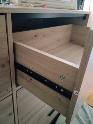 Cómoda de madera color beige/marrón
