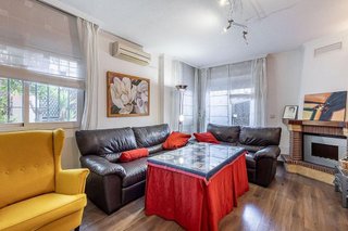 Casa adosada en venta en Ogíjares