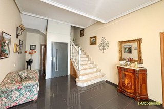 Casa en venta en Roquetas Centro en Roquetas de Mar