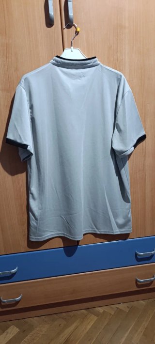 Polo gris hombre talla L sin etiqueta