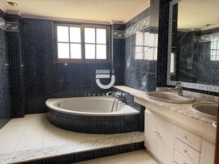 Edificio en venta en Tavernes de la Valldigna