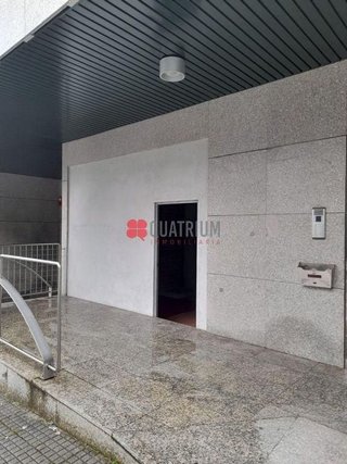 Local comercial en venta en Castiñeiriño - Cruceiro de Sar en Santiago de Compostela