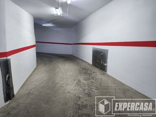 Garaje en venta en El Carmen en Manises