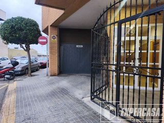 Garaje en venta en El Carmen en Manises