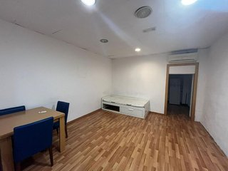 Local comercial en alquiler en Centre en Reus