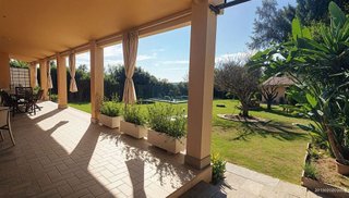 Chalet en venta en Palomares del Río