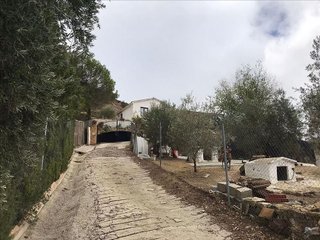 Chalet en venta en Montefrío