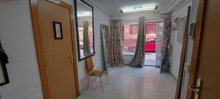 Local comercial en venta en Lucero en Madrid