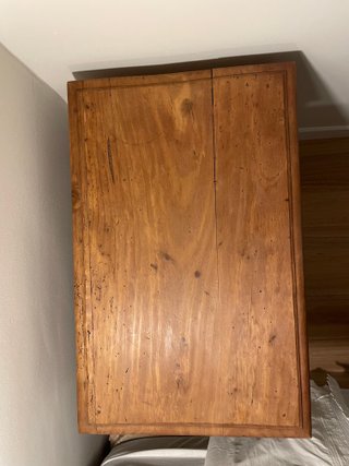 Mesa auxiliar madera de pino con cajón