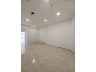Local comercial en alquiler en Rieral - Can Sabata en Lloret de Mar
