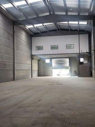 Nave industrial en alquiler en Esparreguera