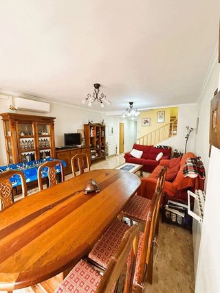 Casa adosada en venta en Alameda Park en Manises