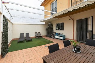 Casa adosada en venta en Casco Histórico en Churriana de la Vega