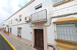 Casa adosada en venta en Barrio Bajo en San Juan de Aznalfarache