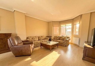 Casa adosada en venta en Santa Cruz - Industria - Polígono Campollano en Albacete