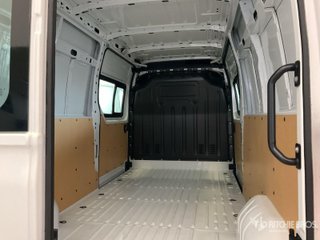 Renault Master 2025