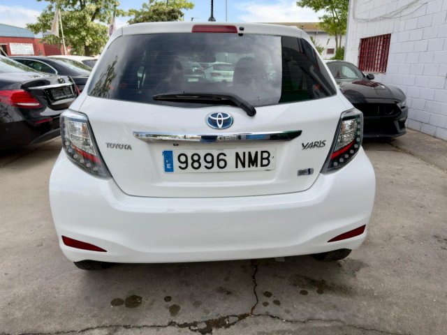 Toyota Yaris 2012
