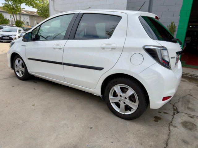 Toyota Yaris 2012