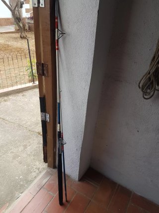 Caña de pescar rígida 2m10cms.