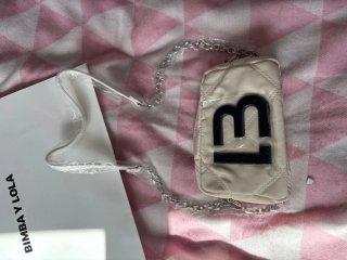 Bolso Bimba y Lola Beige con Logo LB
