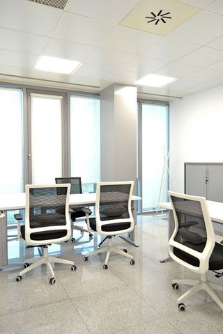 Oficina en alquiler en El Clavín-Valdeluz en Guadalajara
