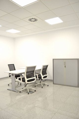 Oficina en alquiler en El Clavín-Valdeluz en Guadalajara