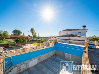 Casa en venta en Casco Antiguo en Llíria