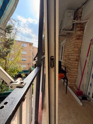 2 Ventanas correderas aluminio blancas