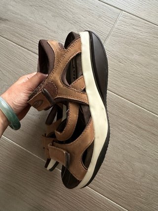 Sandalias MBT Cuero Talla 35