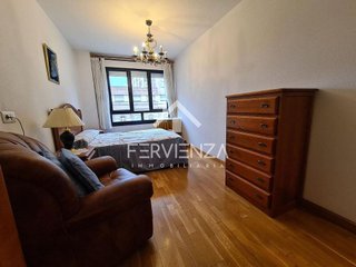 Piso en venta en Milán - Pumarín - Teatinos en Oviedo