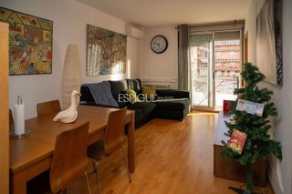 Piso en venta en Eixample Nord – La Devesa en Girona