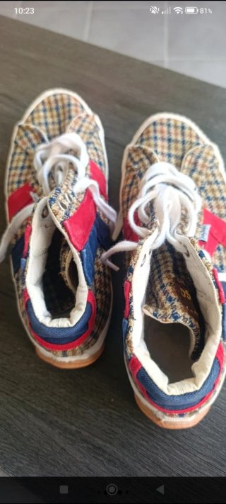 El Ganso Zapatillas Beige y Rojas