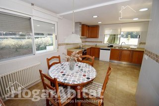 Chalet en venta en Borriol