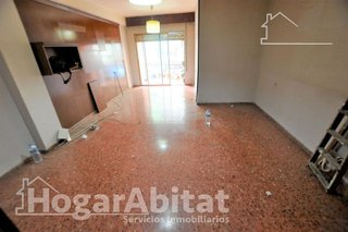 Piso en venta en Cardenal Benlloch en Mislata