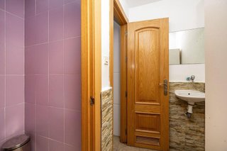 Local comercial en venta en Maracena