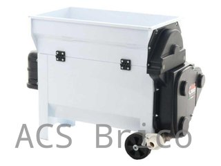 Despalilladora Chapa de Uva con Bomba - 2 HP - 2000 kg/h - 87x50 cm - Grifo