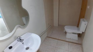Local comercial en venta en Yecla