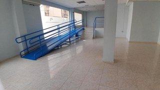 Local comercial en venta en Yecla
