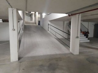 Garaje en venta en Centro en Chiva