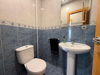 Local comercial en venta en El Puerto en Roquetas de Mar