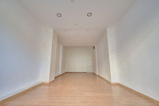 Local comercial en venta en Milagrosa en Pamplona